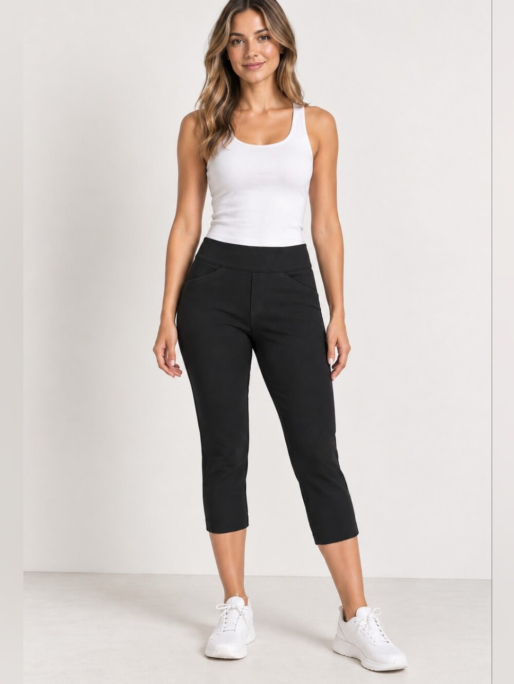SPANX Black Cropped Ponte Capris